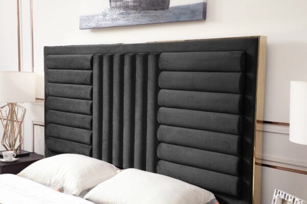 Eastern King Modrest Daystar - Modern Black Velvet andGold Bed