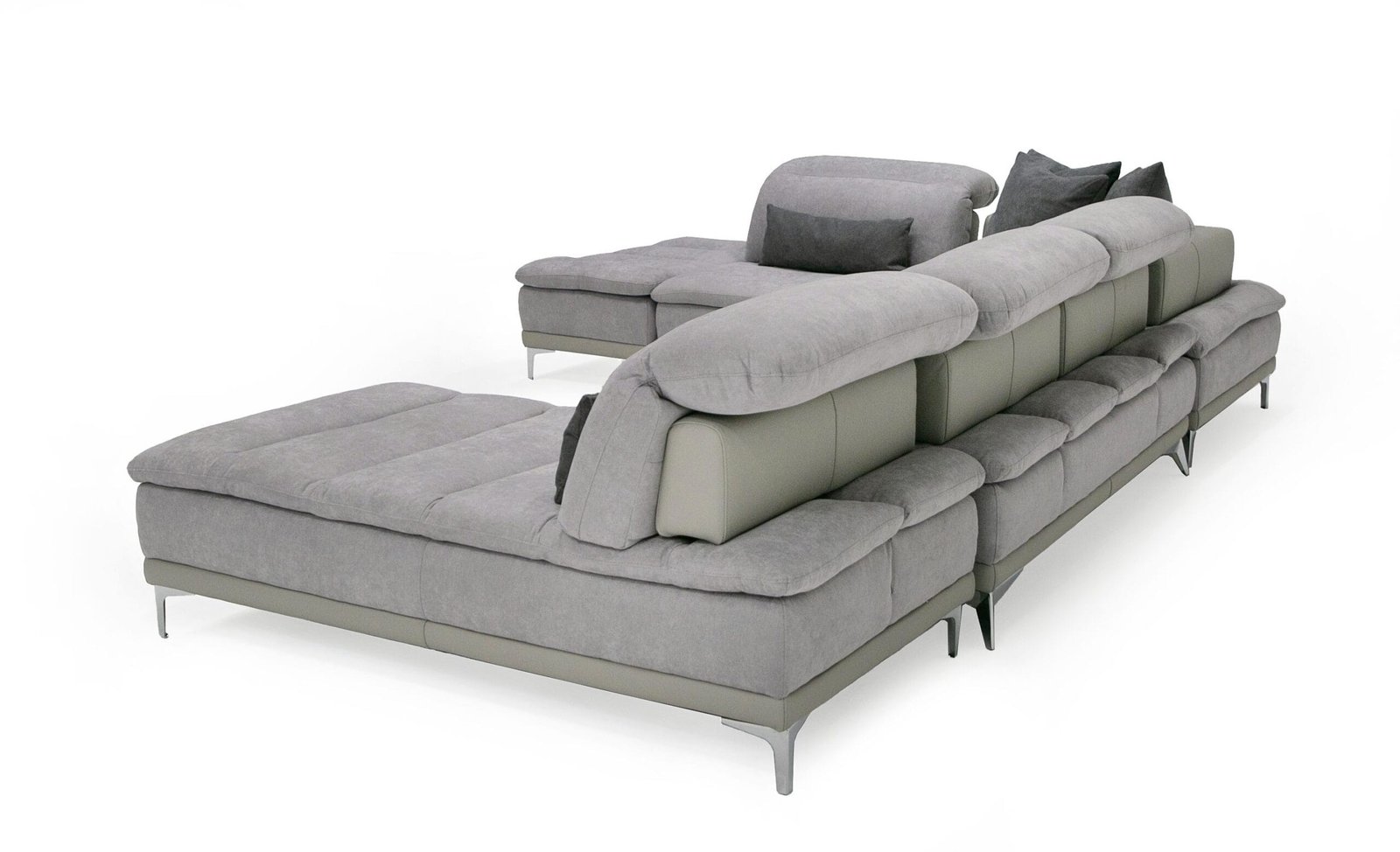 David Ferrari Horizon - Modern Grey Fabric + Grey Leather U Shaped Sectional Sofa 5 David Ferrari Horizon - Modern Grey Fabric + Grey Leather U Shaped Sectional Sofa - Image 5