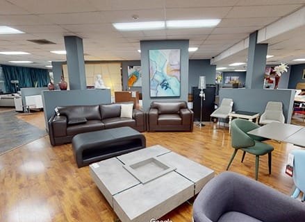 Modern Couch: Clean Design, Everyday Comfort, and Contemporary Living